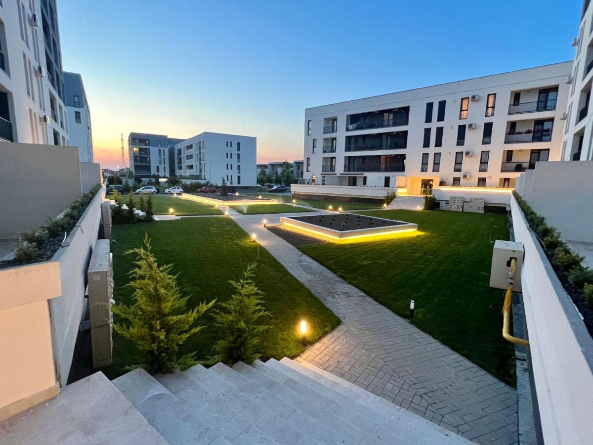 Modern Apartment In Timişoara Buitenkant foto