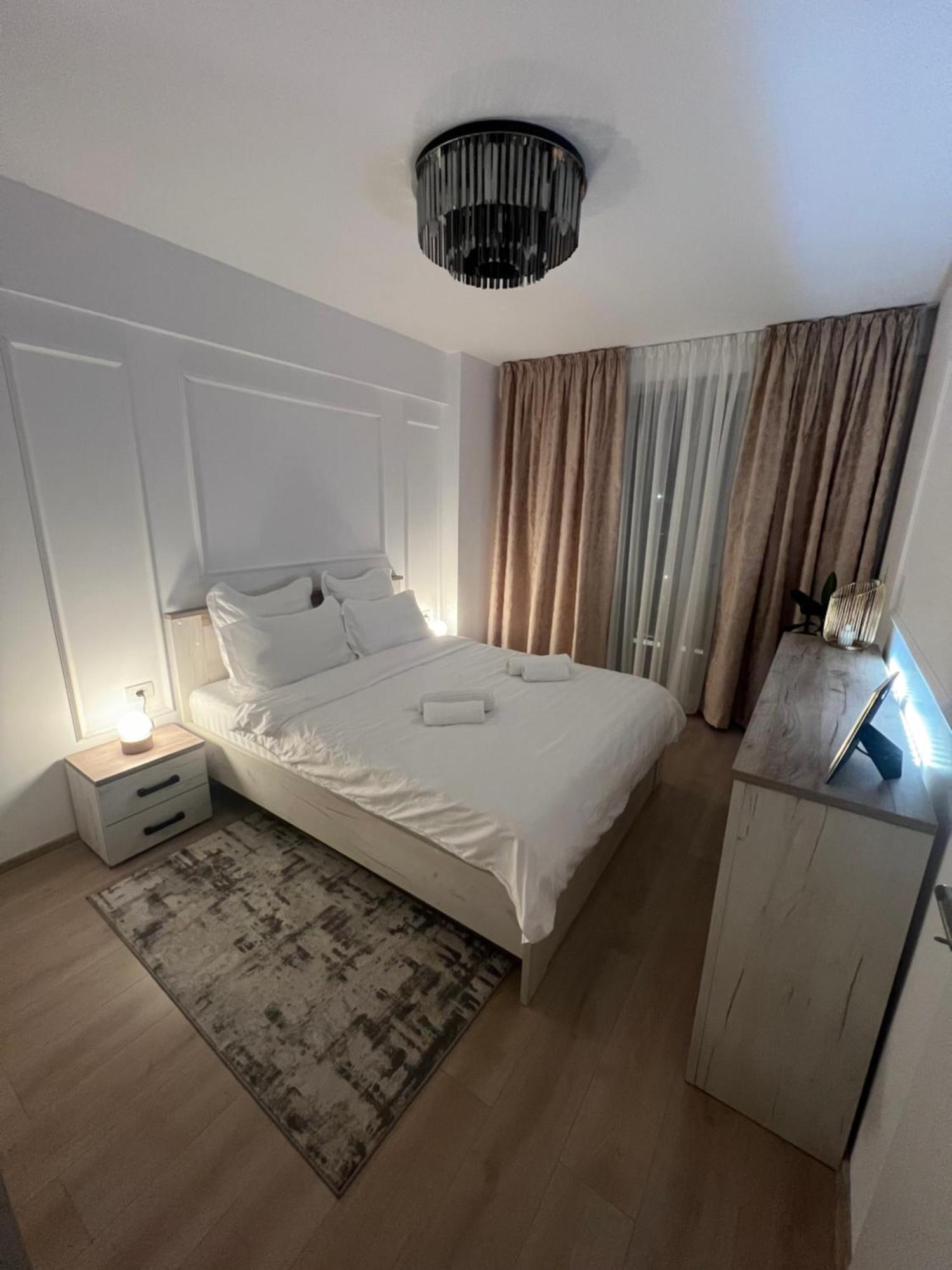 Modern Apartment In Timişoara Buitenkant foto
