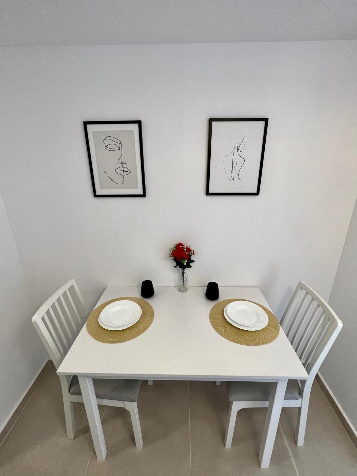 Modern Apartment In Timişoara Buitenkant foto